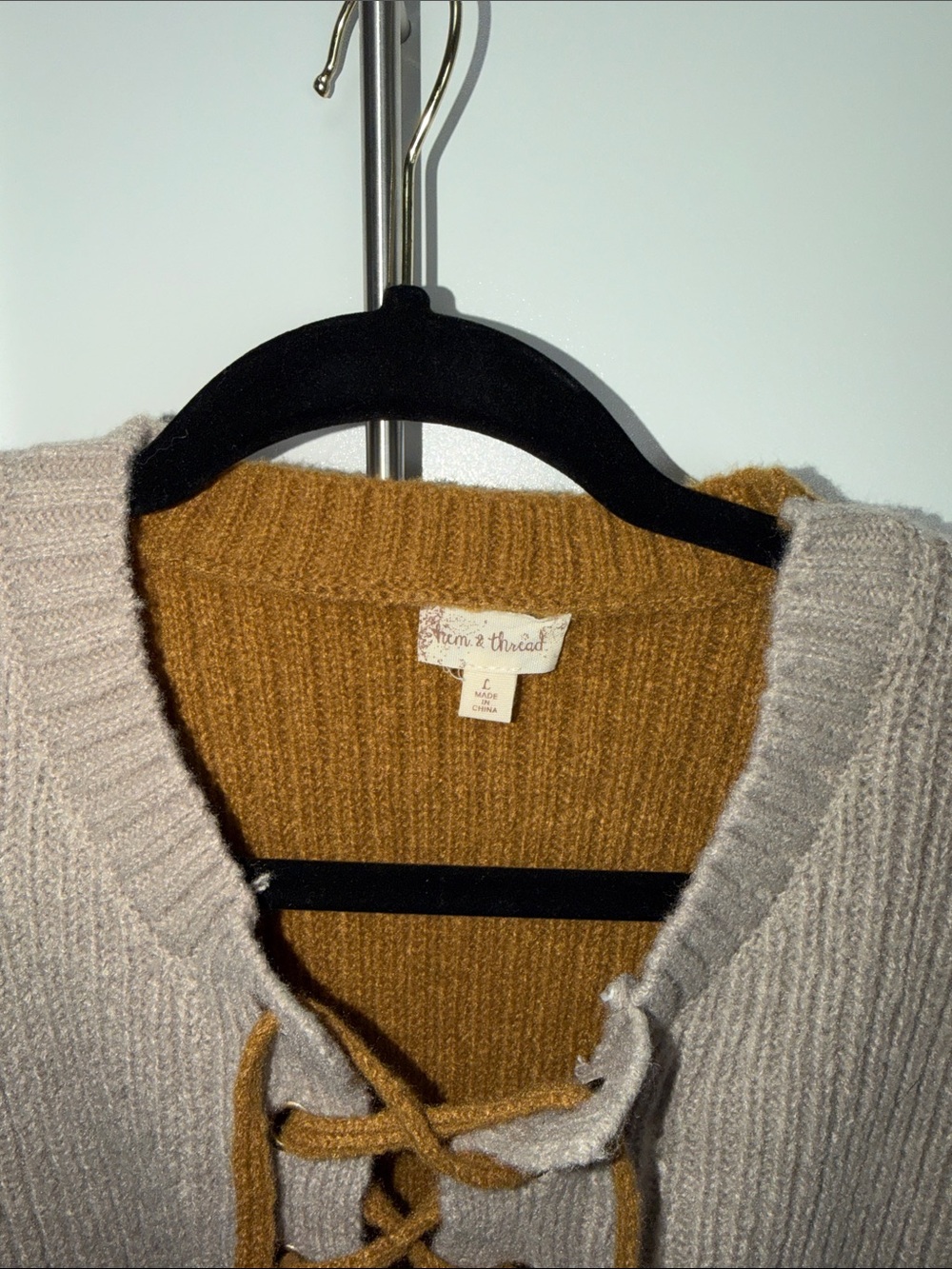 Chunky Color Block Sweater - Picture 6 of 6